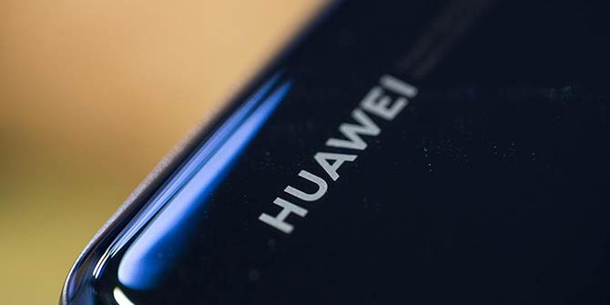Tayvan'dan Huawei'ye 5 yıl süreyle yasak
