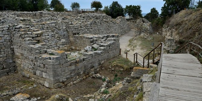 Troya Antik Kenti, bu yılın 11 ayında 512 bin 776 ziyaretçi ağırladı!