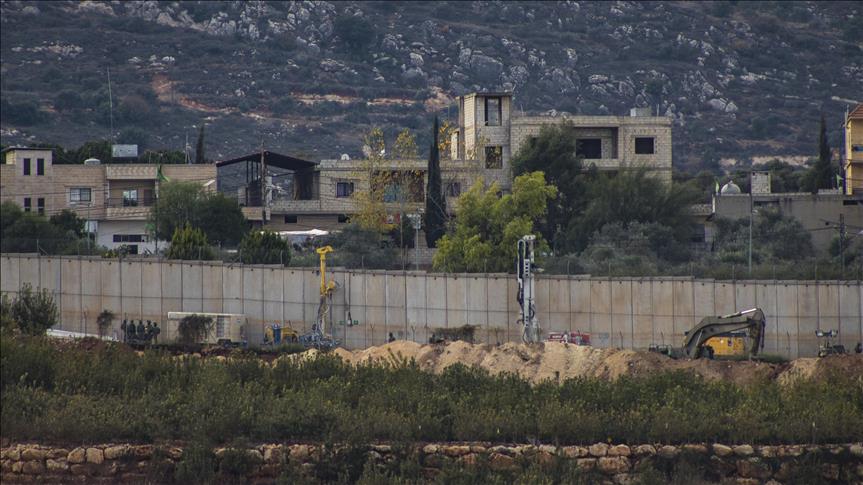 İsrail ordusu Lübnan sınırındaki tünelleri patlattı