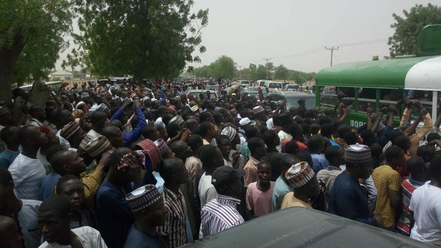 Nijerya'daki Boko Haram saldırıları on binlerce kişiyi yerinden etti