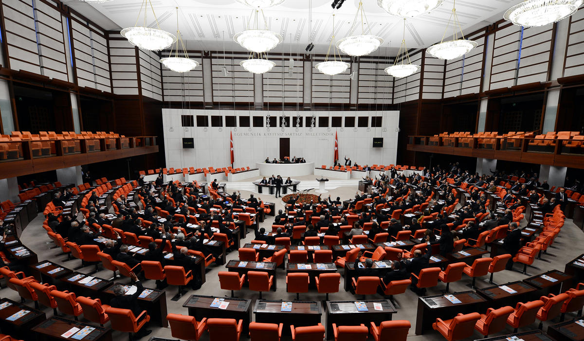 Meclis'te sürpriz görüşme: Kılıçdaroğlu yok!