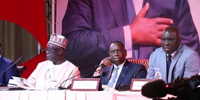 Senegal'de cumhurbaşkanı seçimi! Listede 5 aday yer alıyor