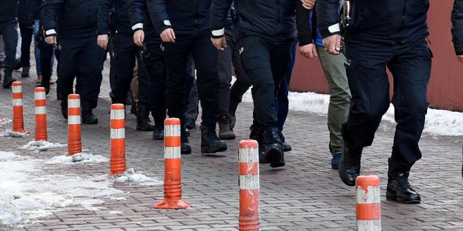 Eski bakanlık çalışanlarına kritik FETÖ soruşturması: 34 gözaltı