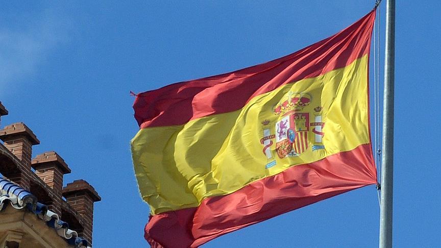 İspanya, Katalonya özerk yönetimi hükümetini feshetti