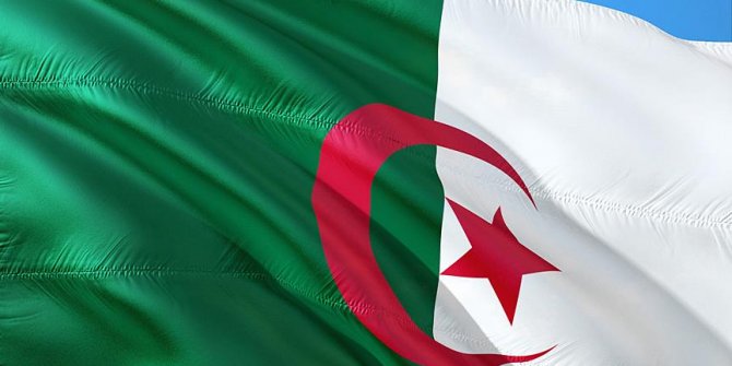 Cezayir'de cumhurbaşkanlığı seçimine doğru!
