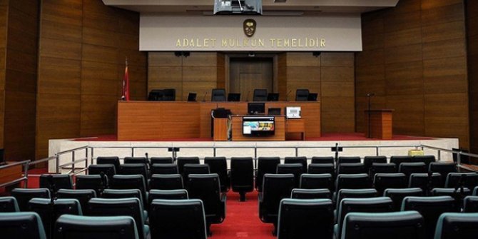 Adana'da FETÖ sanığı eski hakime 5 yıl hapis cezası