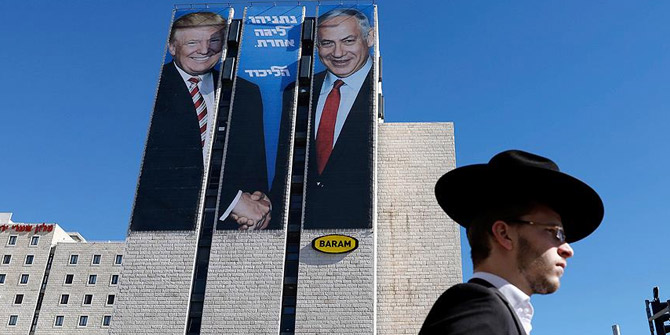 Netanyahu'nun partisinin seçim afişinde Trump fotoğrafı