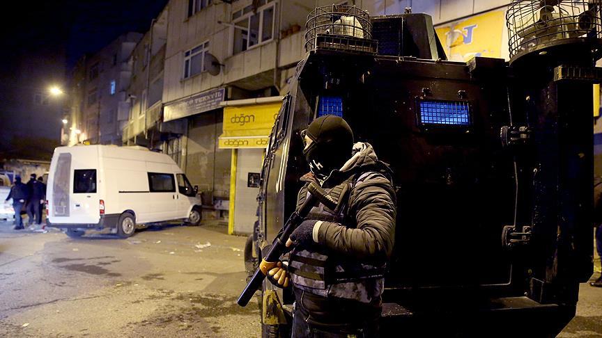 İstanbul ve Adana'da terör operasyonu: 15 gözaltı