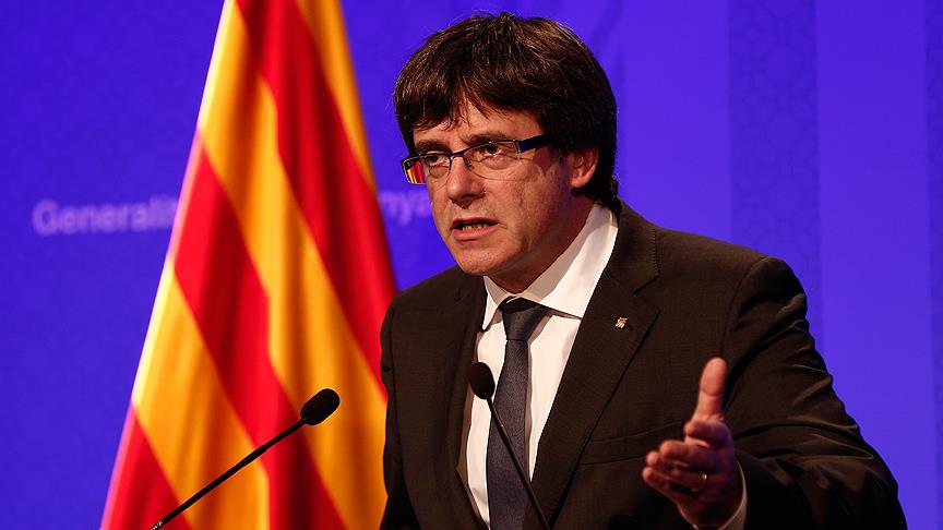 Puigdemont 'bağımsızlık ilanından' geri adım atmıyor