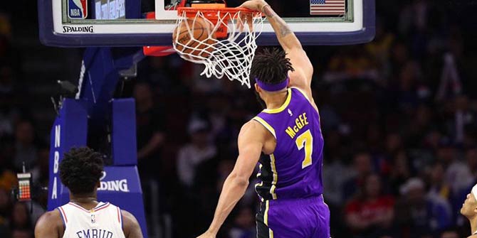 Philadelphia 76ers, Lakers'ı farklı yendi