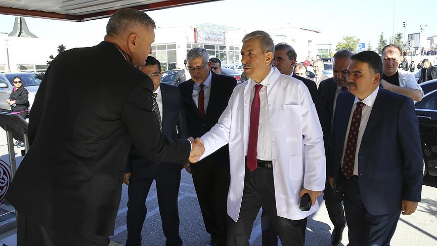 Sağlık Bakanı Demircan, Baykal'ı ziyaret etti