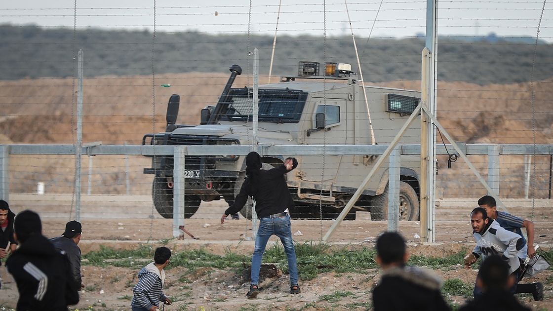 İsrail askerleri Gazze sınırında bir çocuğu şehit etti