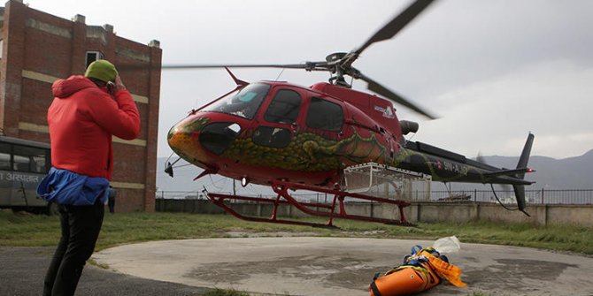 Son dakika... Nepal'de helikopter kayboldu!