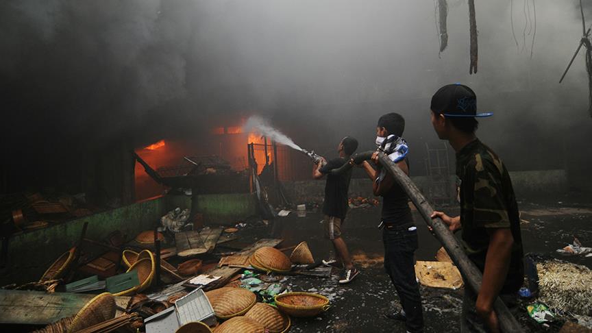 Endonezya'da havai fişek fabrikasında patlama: 27 ölü