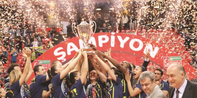 Basketbolda Kadınlar Türkiye Kupası'nı  Fenerbahçe kazandı!