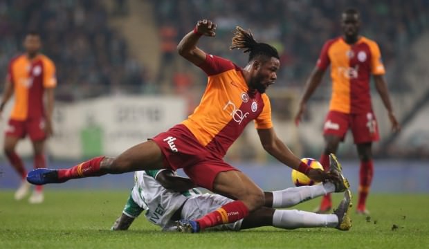 Galatasaray'da iki oyuncu cezalı duruma düştü