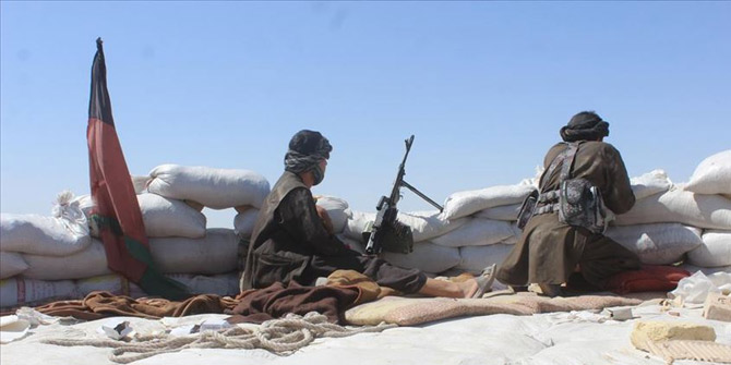 Taliban durdulamıyor 58 Afgan askeri esir alındı