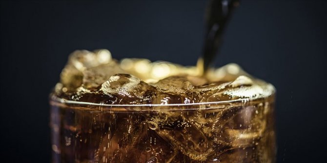 Şekerli içecek ölüm riskini artırıyor