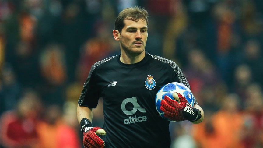 Porto, Casillas'ın sözleşmesini uzattı