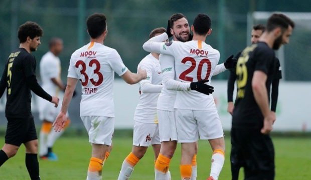 Galatasaray hazırlık maçında İstanbulspor'u mağlup etti!