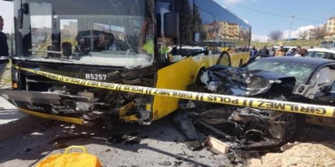 Başakşehir'de otobüsle otomobil çarpıştı: Ölü ve yaralılar var