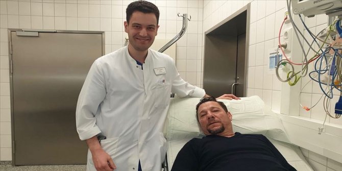 Türk doktor Bayer Leverkusen'in antrenörünün hayatını kurtardı