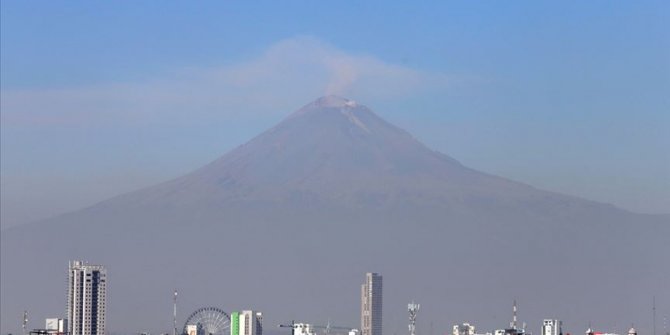 Meksika'daki Popocatepetl Yanardağı için alarm seviyesi yükseltildi