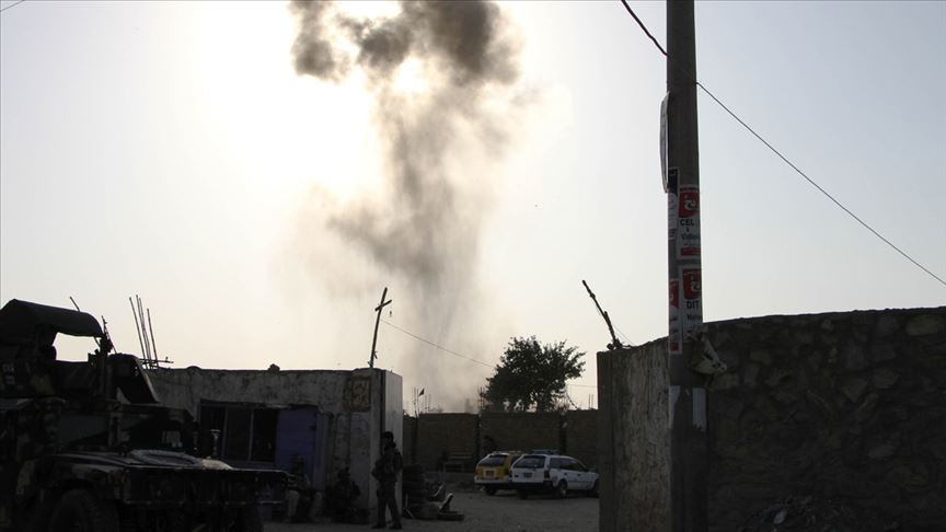 Afganistan'da bir okula roket mermisi isabet etti: 4 ölü