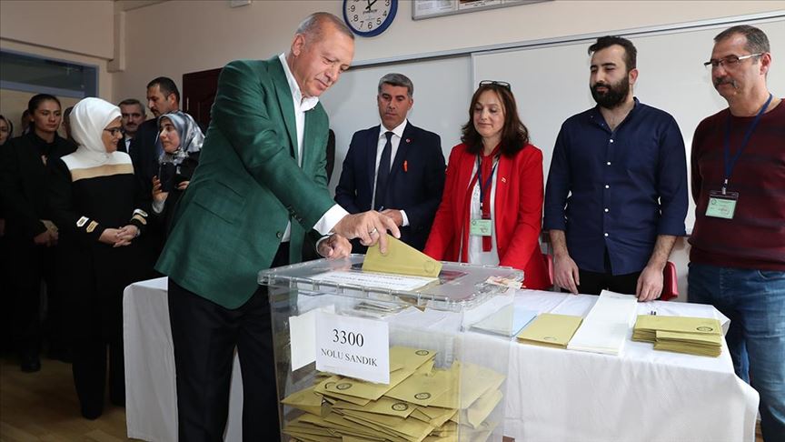 Erdoğan'ın oy kullandığı sandıktan, Binali Yıldırım çıktı