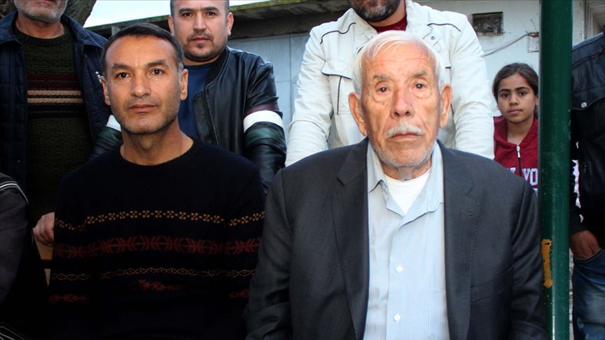 'Türkiye'nin en yaşlı muhtarı' yeniden seçildi