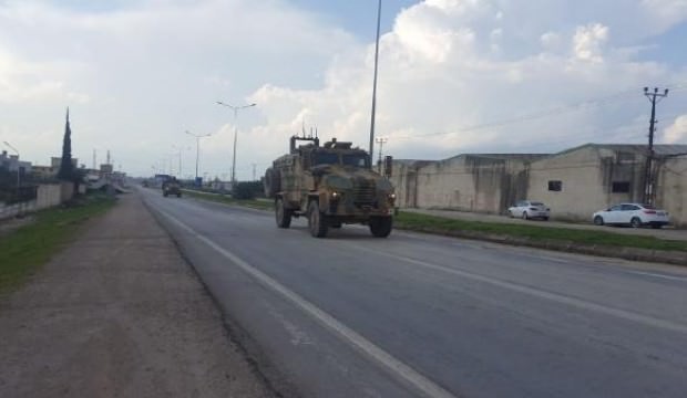 Reyhanlı'da sınıra askeri araç sevkiyatı