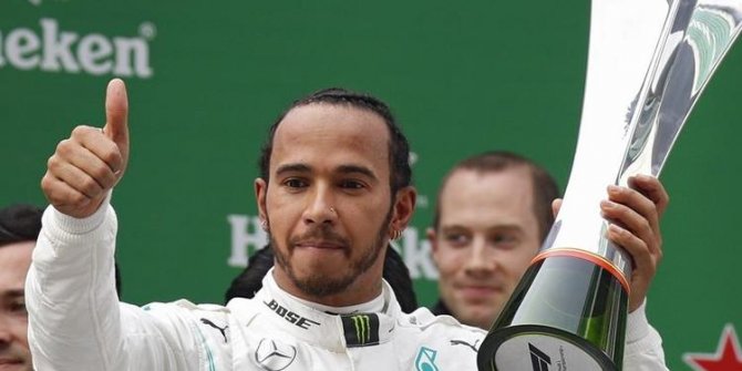 Formula 1’in 2019 kazananı Lewis Hamilton kimdir?  Formula 1 tarihinin 1000'inci.....