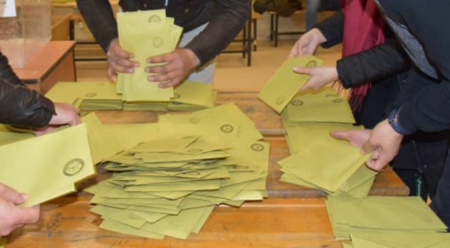 Maltepe'de oy sayımı durduruldu