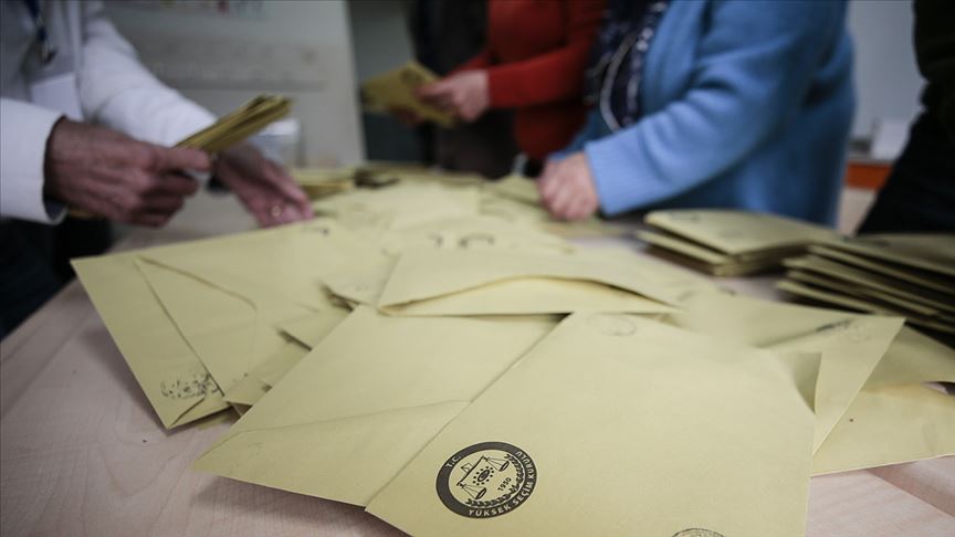 Maltepe'de oy sayımı sona erdi