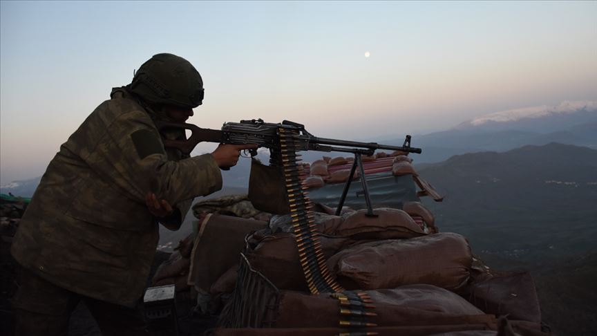 Şırnak'ta PKK'lı 4 terörist teslim oldu