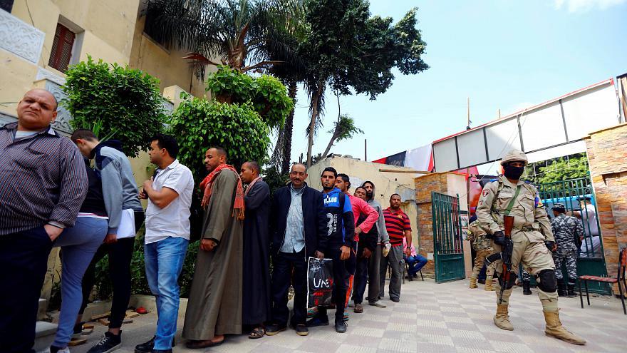Mısır'da referandum'dan Sisi çıktı