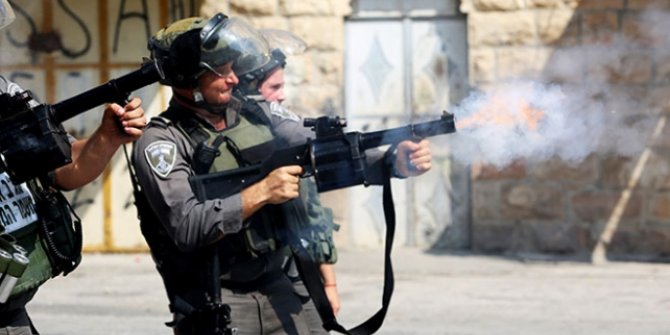 İsrail askerleri Gazze'de 30 Filistinliyi yaraladı