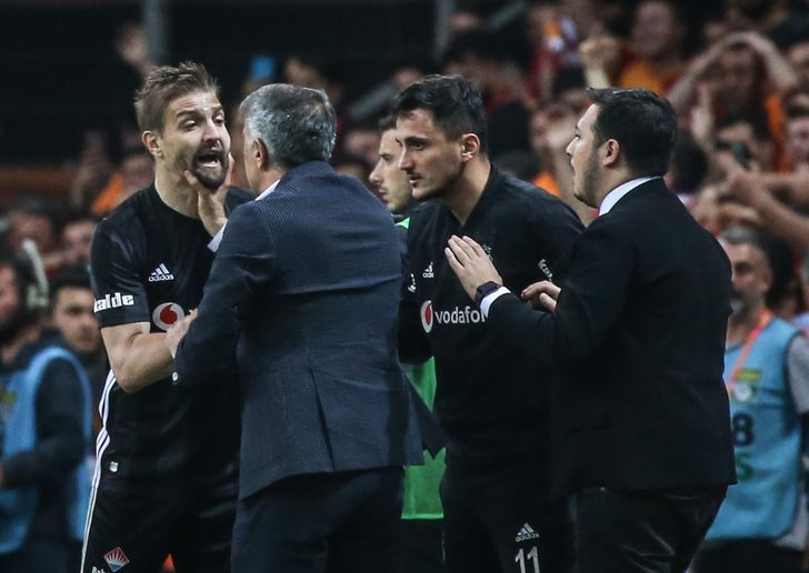 Caner Erkin'den Şenol Güneş'e sistem: "Çözemedim ne demek istediğini"