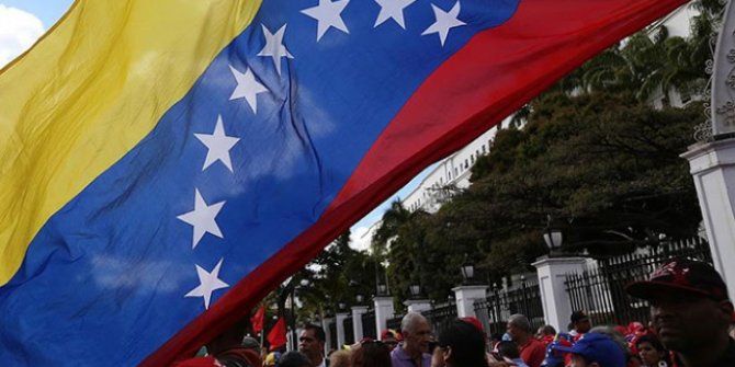Venezuela, darbe girişimine katılanlardan hesap soruyor!