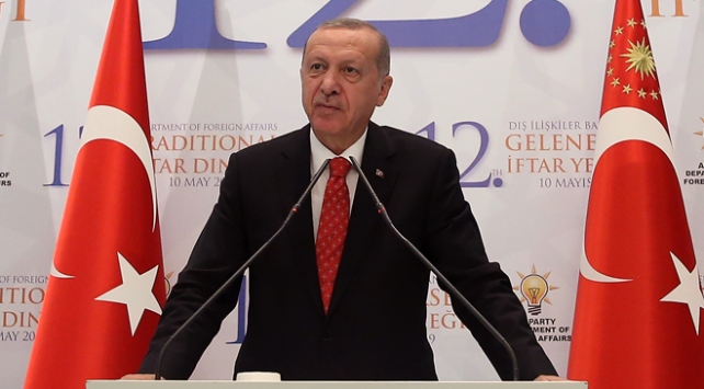 Cumhurbaşkanı Erdoğan: Çifte standartlı yaklaşımın devam ettiğini görüyoruz