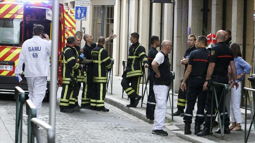 Fransa'nın Lyon kentinde patlama: 13 yaralı