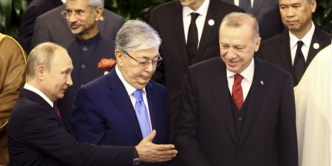Erdoğan Tacikistan'da ikili görüşmeler yaptı!