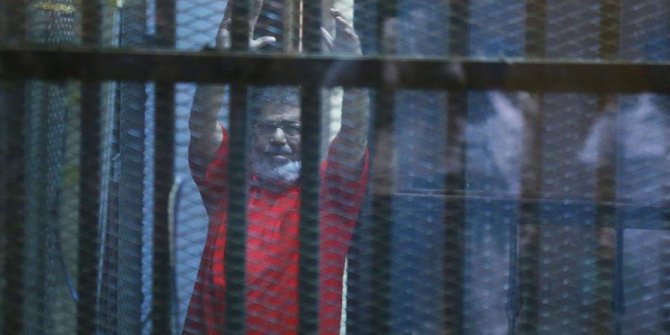 Mursi'nin cenazesi defnedildi