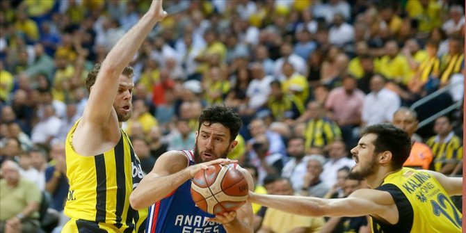 Fenerbahçe Beko play-off final serisinde durumu eşitledi