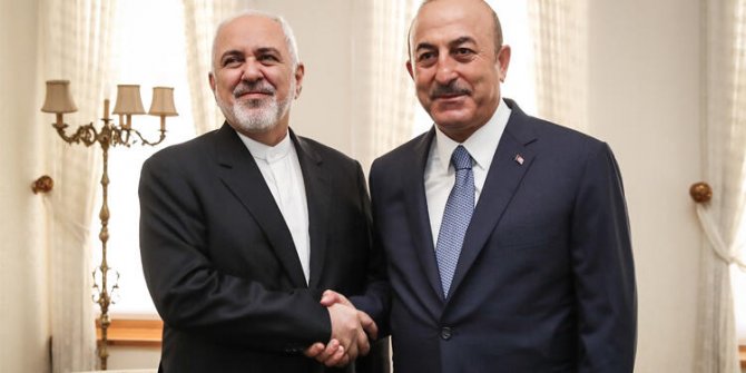 Çavuşoğlu İranlı mevkidaşı Zarif ile bir araya geldi!