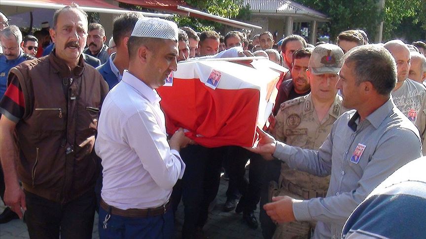 Kars'ta teröristlerce katledilen çobanın cenazesi toprağa verildi