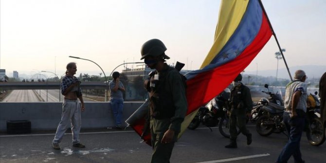 Venezuela'da yeni bir darbe girişimi önlendi!