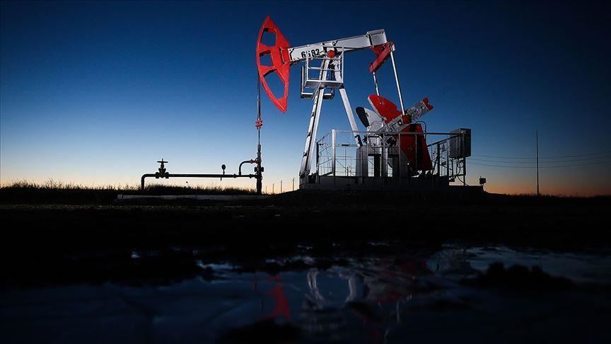 OPEC petrol üretimini kısma kararını 9 ay daha uzattı