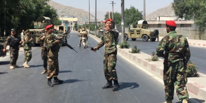 Afganistan'da bomba yüklü araç saldırısı: 12 ölü