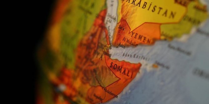 Somali'de otele bombalı ve silahlı saldırı